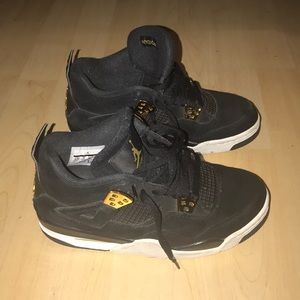 Air Jordan Retro 5 “Royalty”